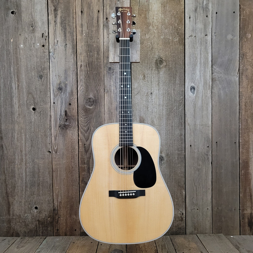 Martin D28 Special VTS Adirondack Spruce Top dreadnaught acoustic