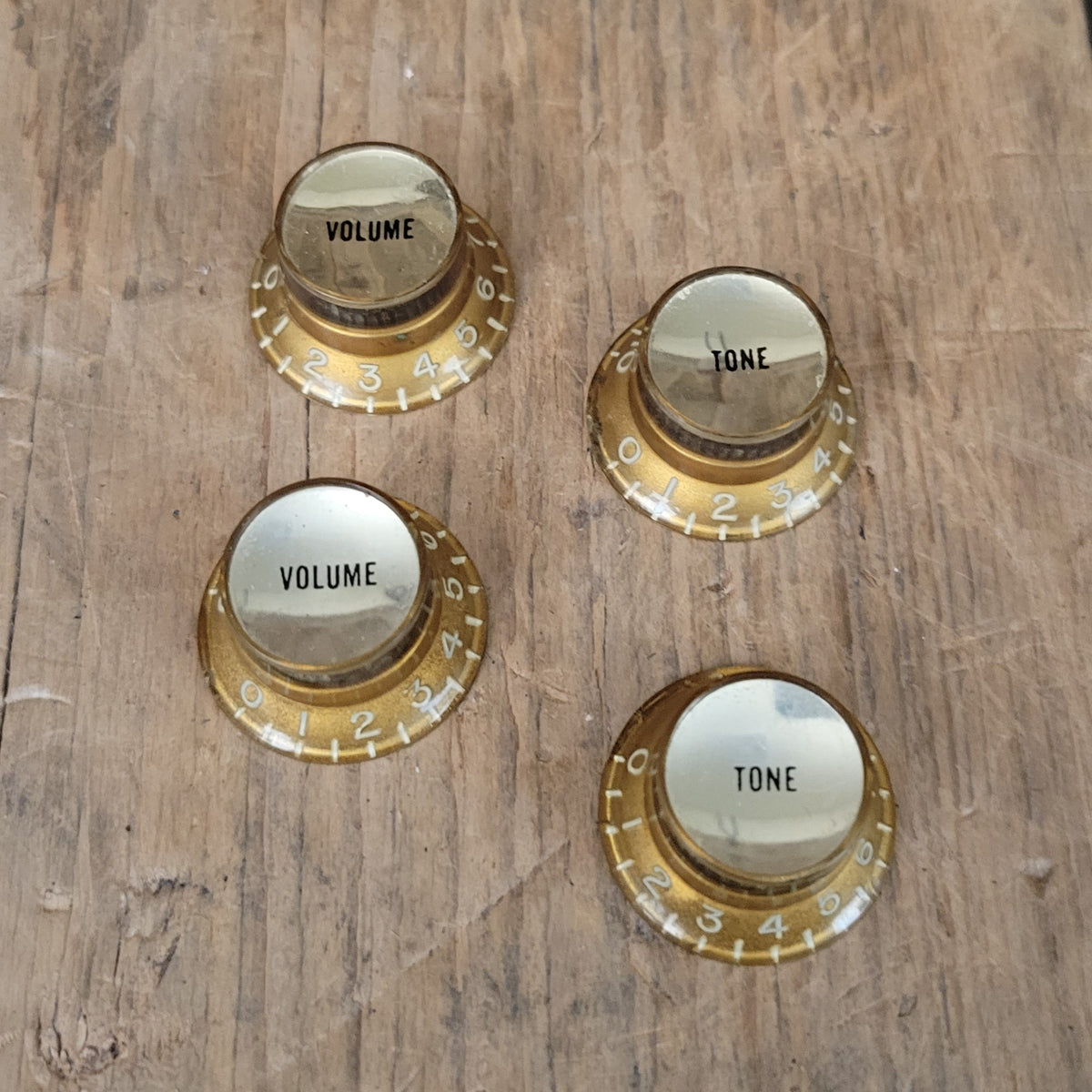 Gibson Gold reflector knobs 1962 to mid 1970s (4) ES Les Paul SG