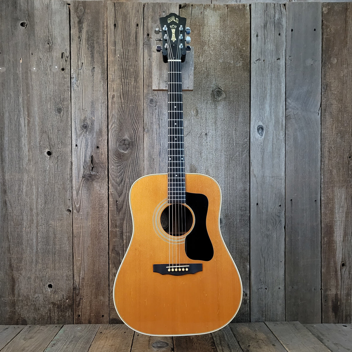 SOLD - Guild D-50 1977
