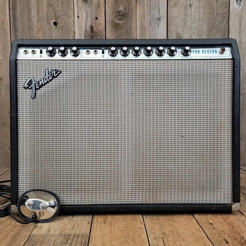 Fender Pro Reverb 2x12 1975 vintage tube guitar amp 1