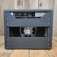 SOLD - Fender Vibro Champ 1964 FEIC Pre CBS Vintage Guitar Amp