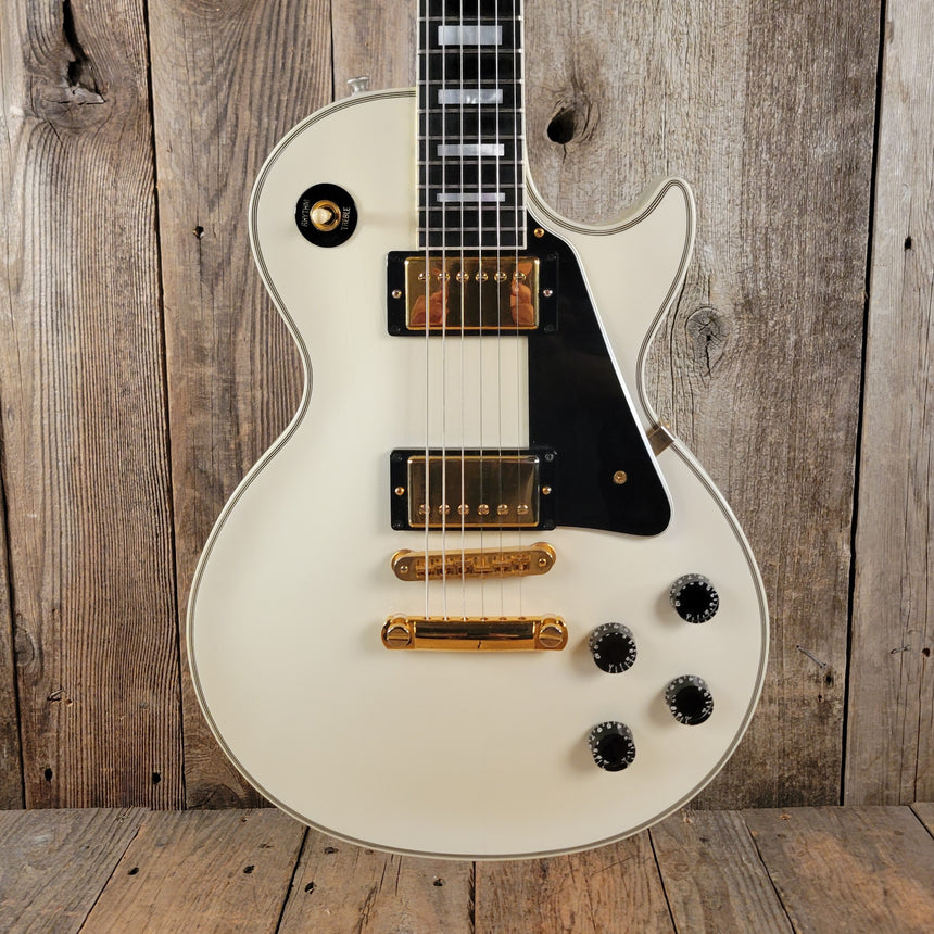 SOLD - Gibson Les Paul Custom Historic Custom Shop Alpine White 2005