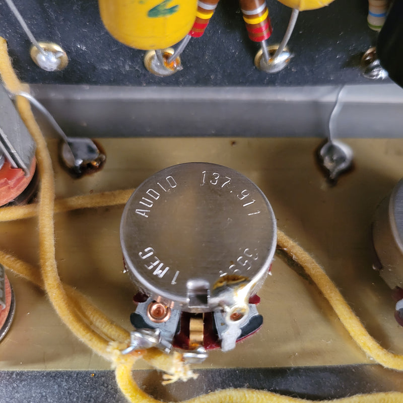 SOLD - Fender Tweed Deluxe 5E3 1959 Lightly serviced and CLEAN