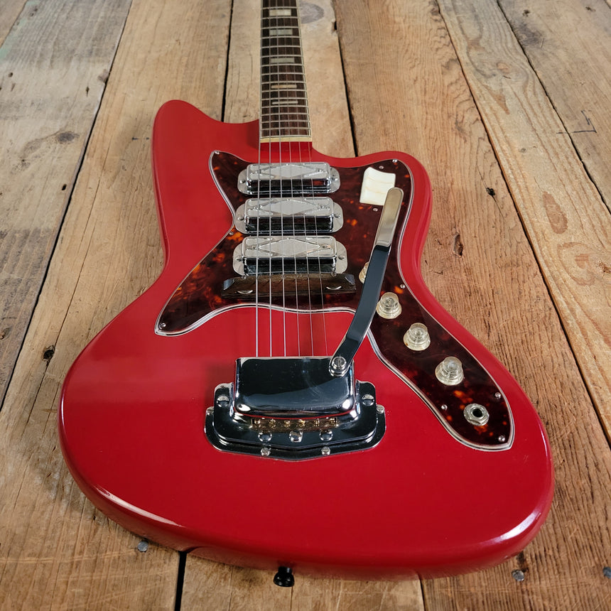 SOLD - Silvertone 1965 Silhouette Model 1488