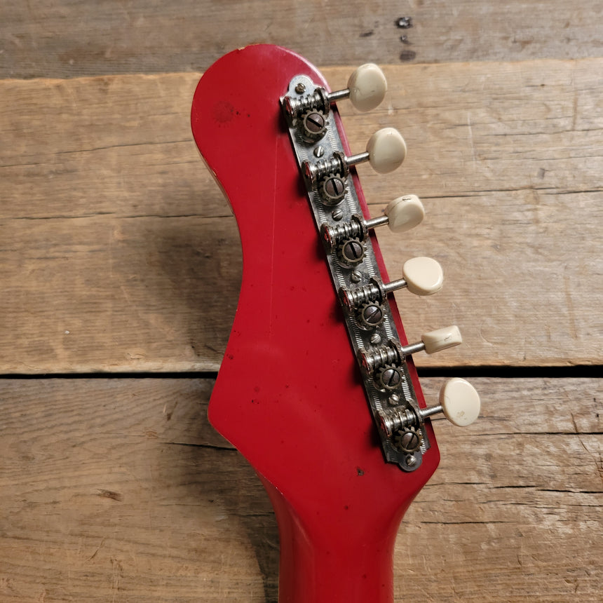 SOLD - Silvertone 1965 Silhouette Model 1488