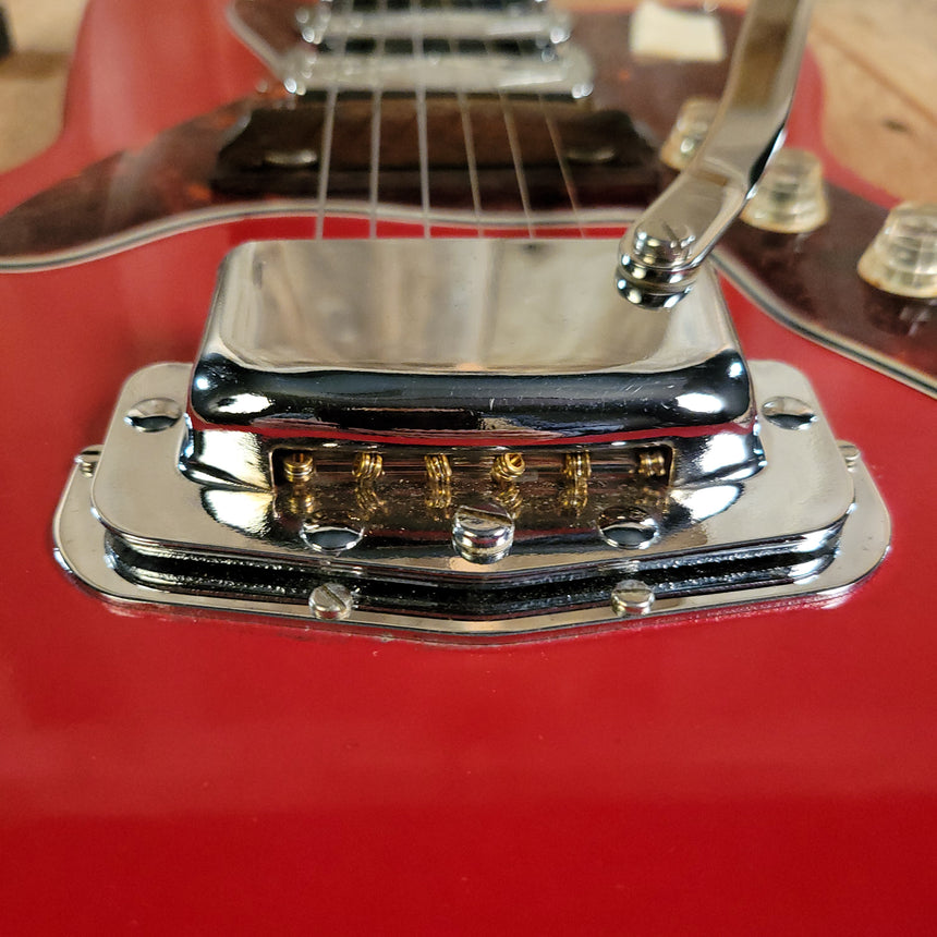 SOLD - Silvertone 1965 Silhouette Model 1488