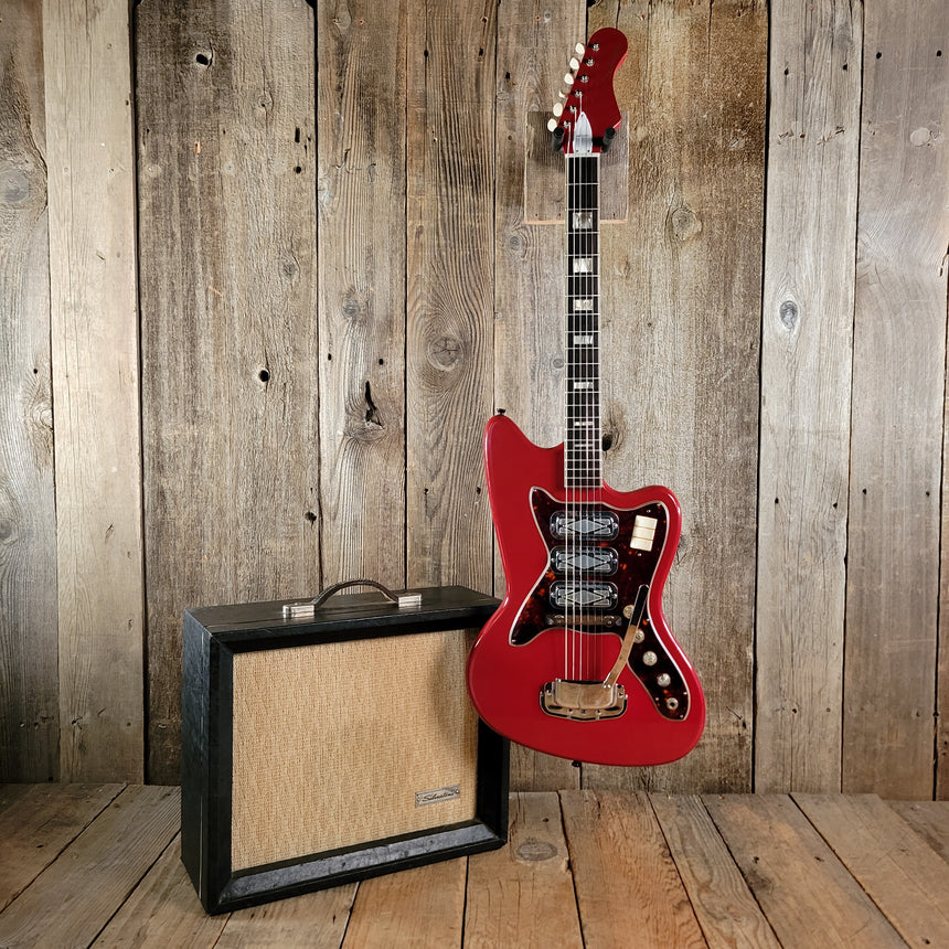 SOLD - Silvertone 1965 Silhouette Model 1488