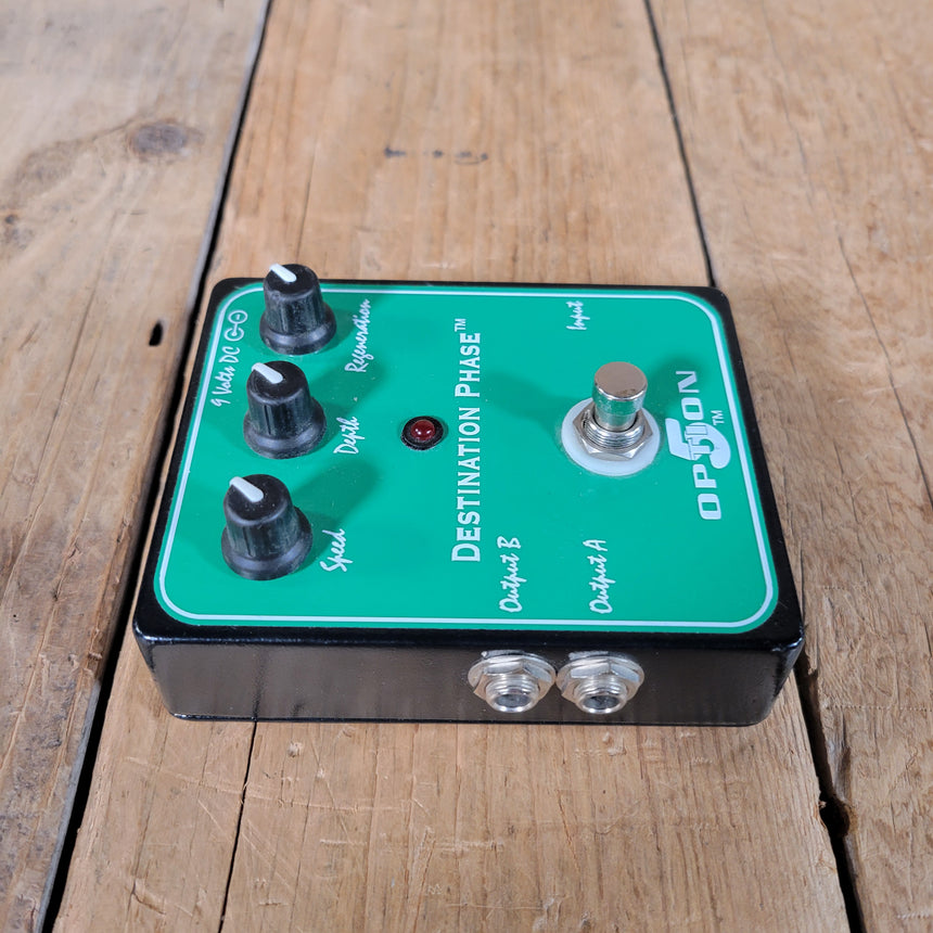 Option5 Destination Phase Pedal with Box and Manual