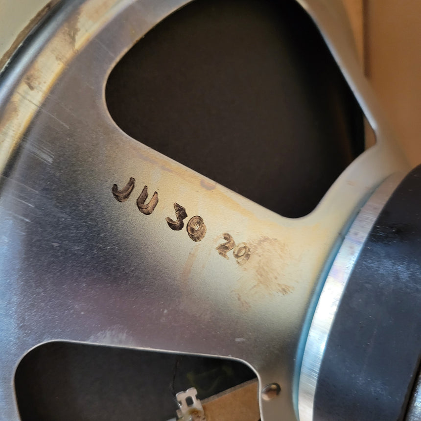 SOLD - Marshall 4x10 Cabinet 1965B 1986