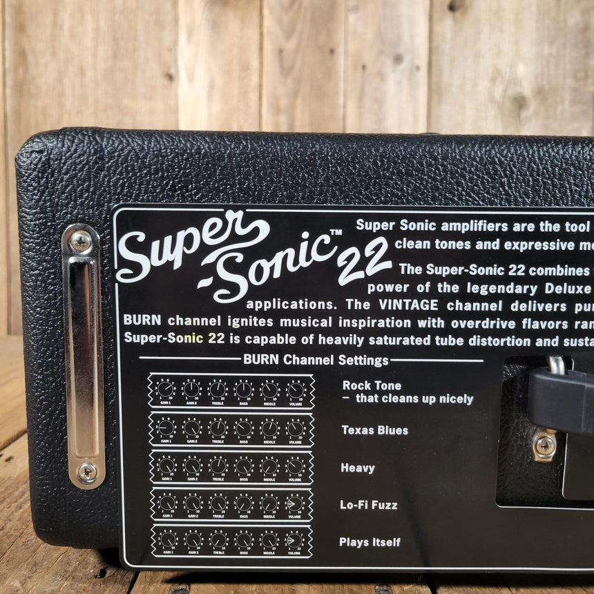 Fender Super Sonic 22 2-Channel 22 Watt Combo 2011 Mint