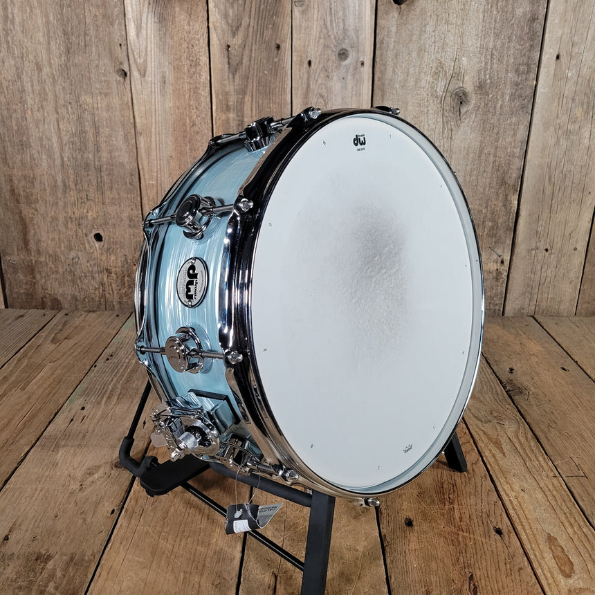 DW Collector's Series Jazz Snare Pale Blue Oyster with Bag