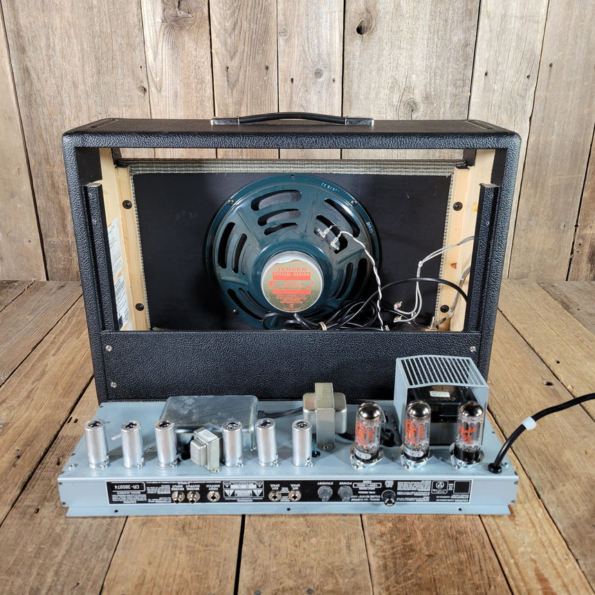 Fender Deluxe Reverb '64 Custom Hand Wired PR4826 2018