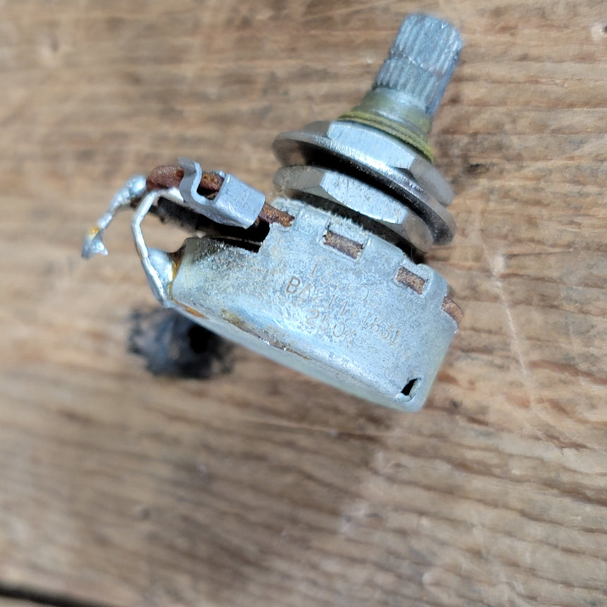 Gibson Centralab Potentiometer 1956 250k