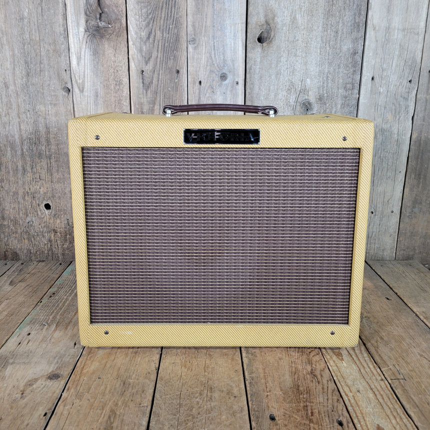 Victoria Chicago-Lux Tweed Vibrolux Amp 2021