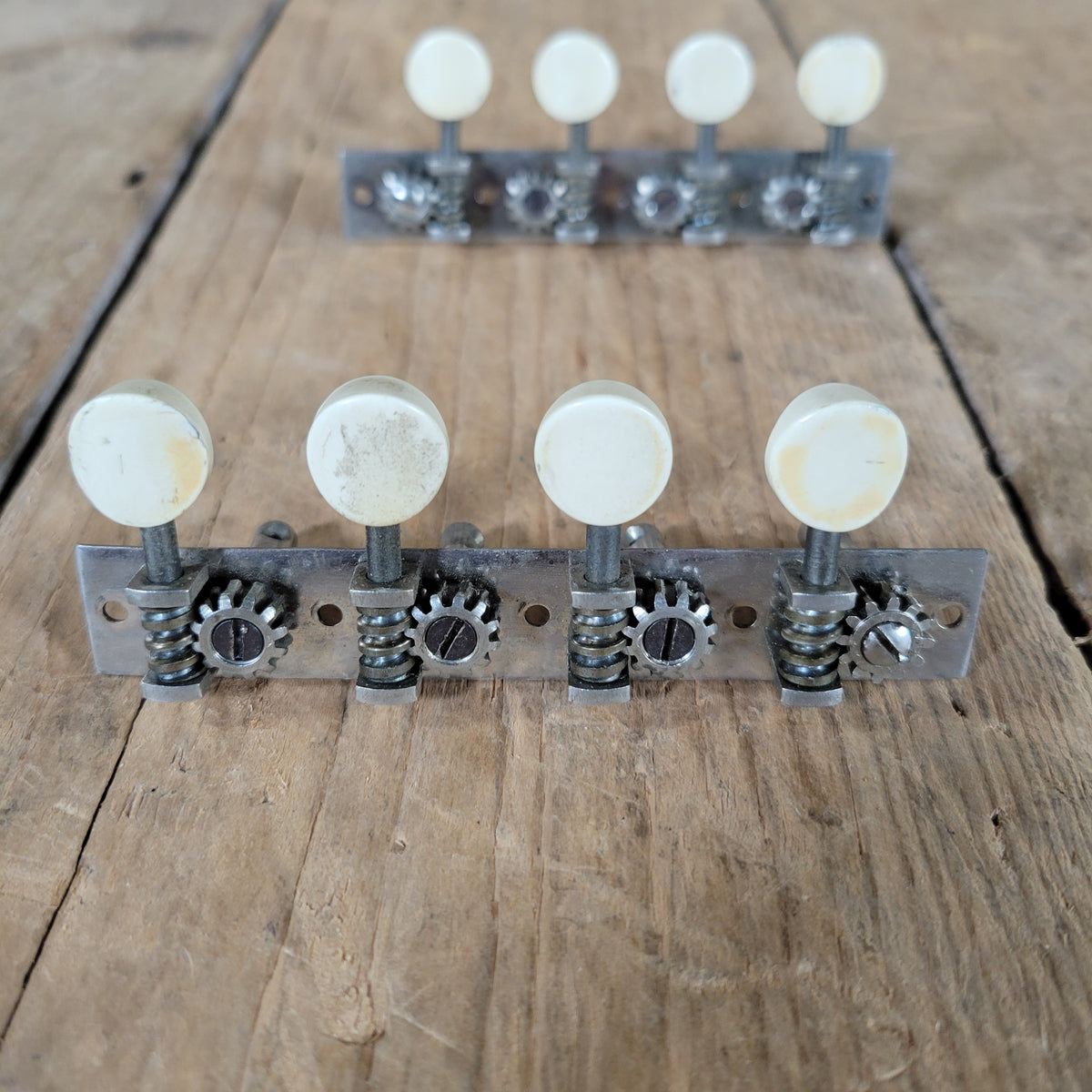 Kluson? 4+4 Tuning Machines Plate Tuners Mandolin 1940s Original Screws