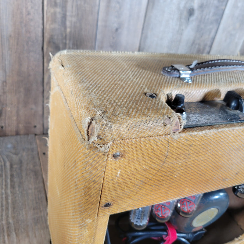 Fender 1949 Deluxe 5A3 Tweed TV Front 1952 Jensen P12Q