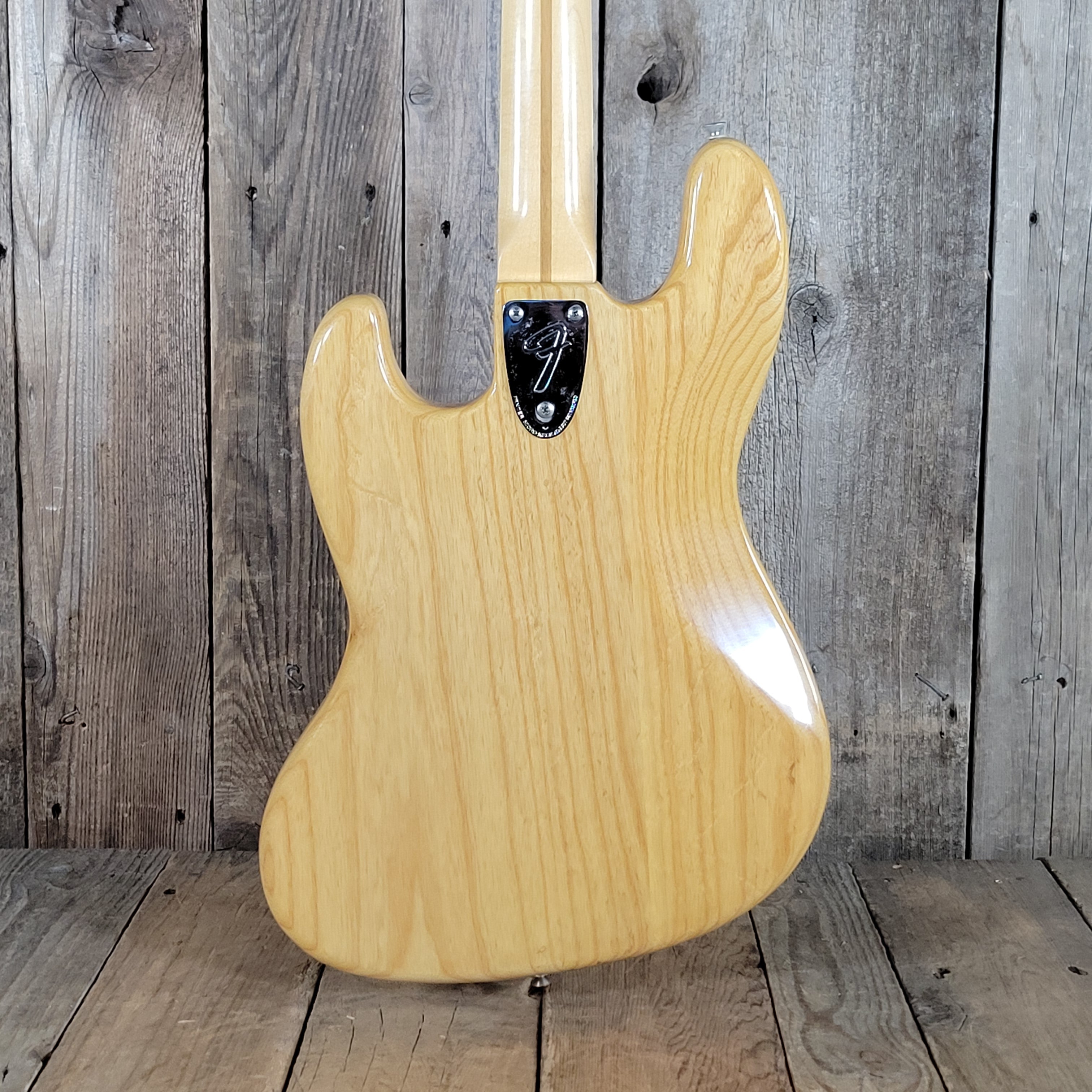 Fender Jazz Bass – Mint Condition, All Original with Tags
