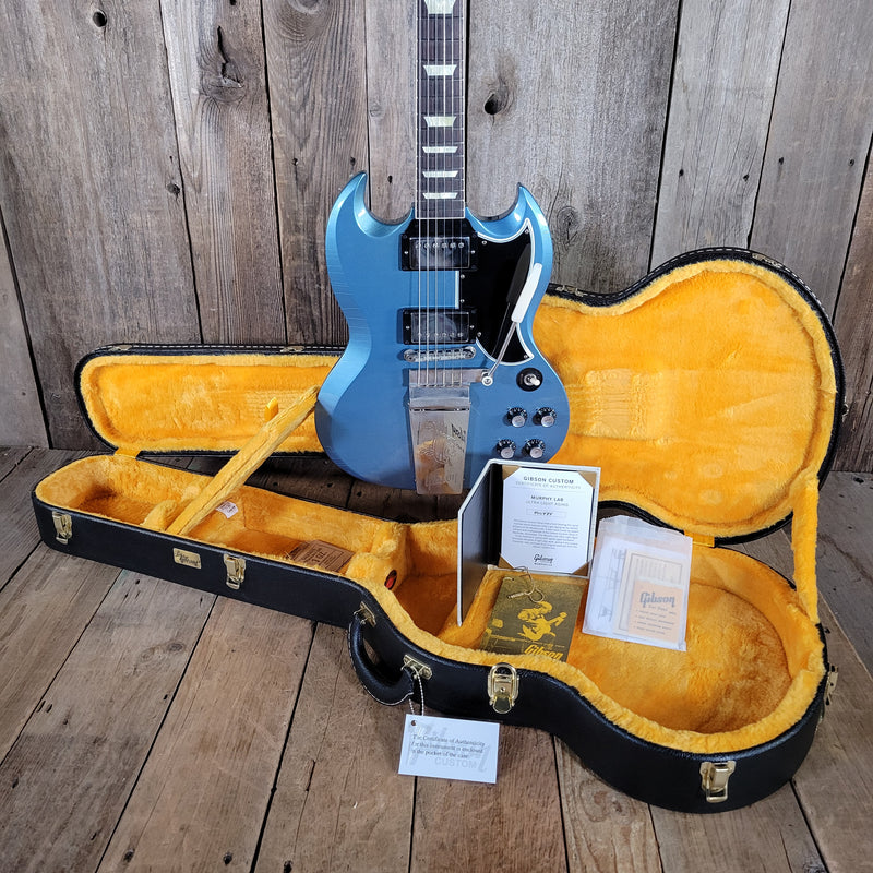 Gibson Custom Shop ’64 SG Standard Reissue – Murphy Lab Ultra Light Aging, Pelham Blue, Maestro Vibrola 2024