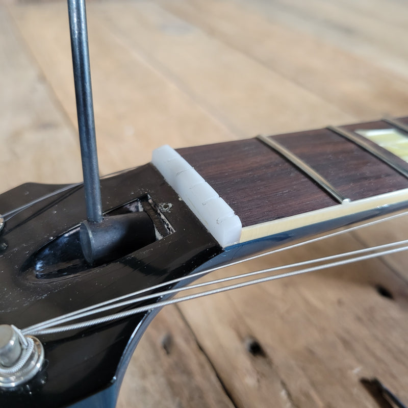 Gibson Custom Shop ’64 SG Standard Reissue – Murphy Lab Ultra Light Aging, Pelham Blue, Maestro Vibrola 2024