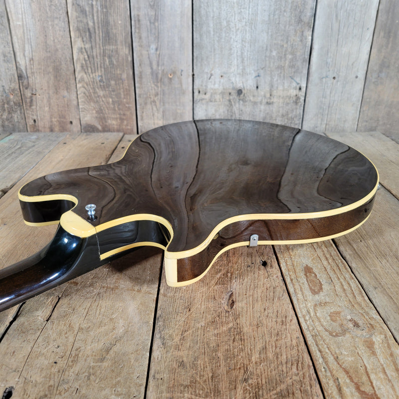 Gibson Les Paul Signature Bass – Vintage Gold Finish, Semi-Hollow Body 1974