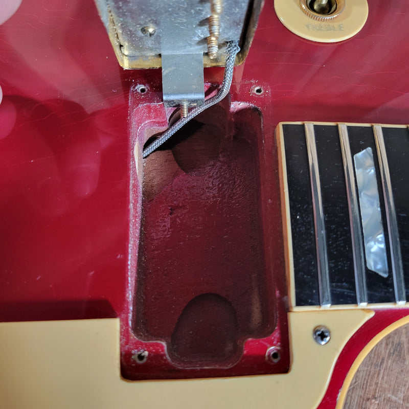 Gibson 1982 Les Paul Standard Limited Edition – Candy Apple Metallic Red with Shaw Bucker Pickups