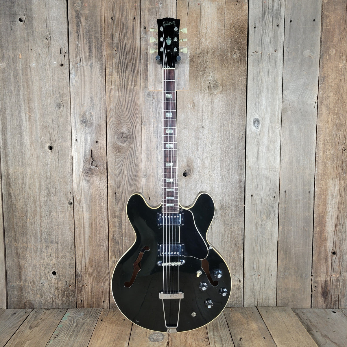 Gibson 1974  ES-335TD in Rare Factory Black Finish – Vintage Semi-Hollow Electric Guitar
