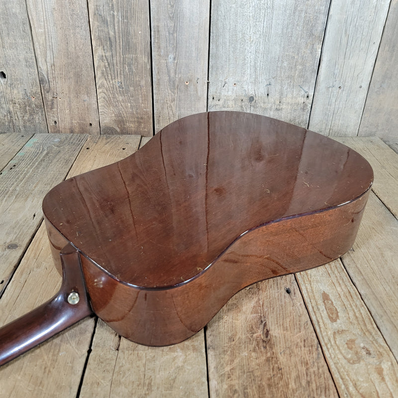 Martin D-18 – Vintage Mahogany Dreadnought with Exceptional Tone 1949