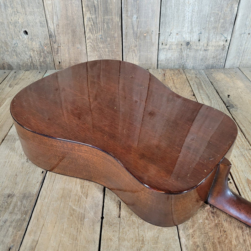 Martin D-18 – Vintage Mahogany Dreadnought with Exceptional Tone 1949
