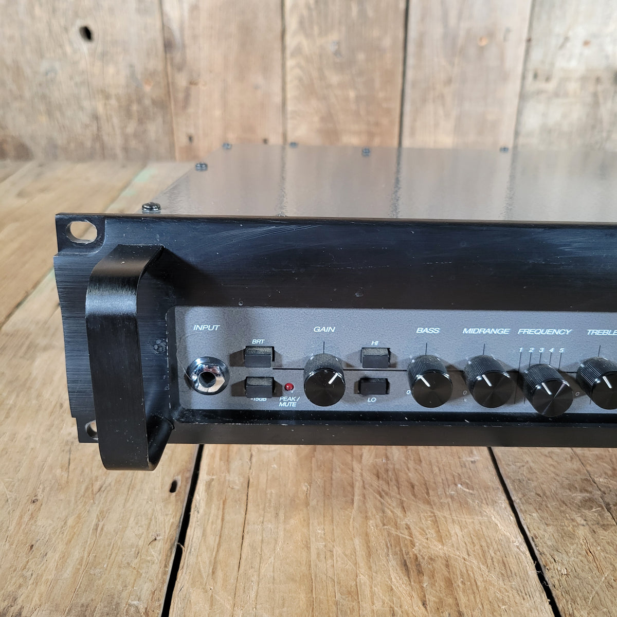 Ampeg SVT-3 Pro Rackmount Bass Amp Head 2000 – Tube Preamp Powerhouse with Classic SVT Tone
