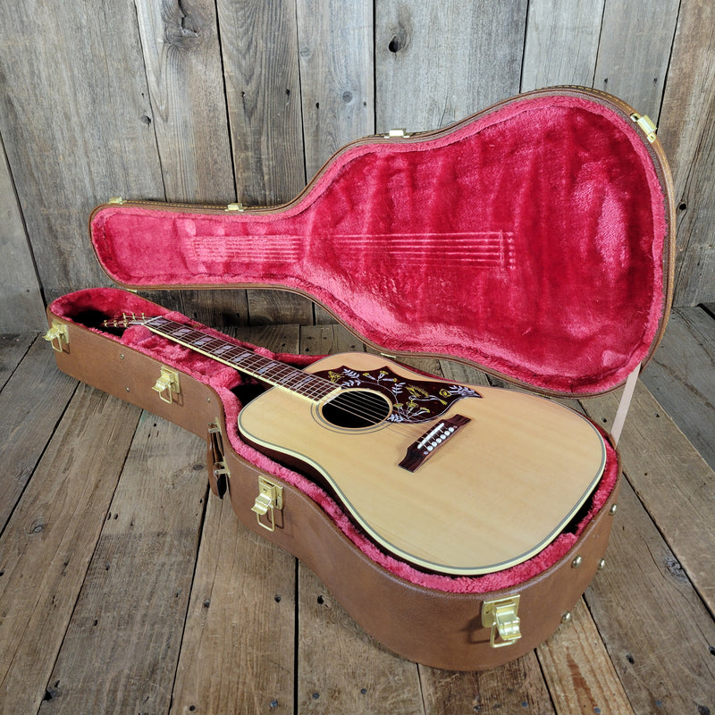 Gibson Hummingbird Natural 2023 – LR Baggs Pickup, All-Solid Wood, Mint Condition Acoustic-Electric