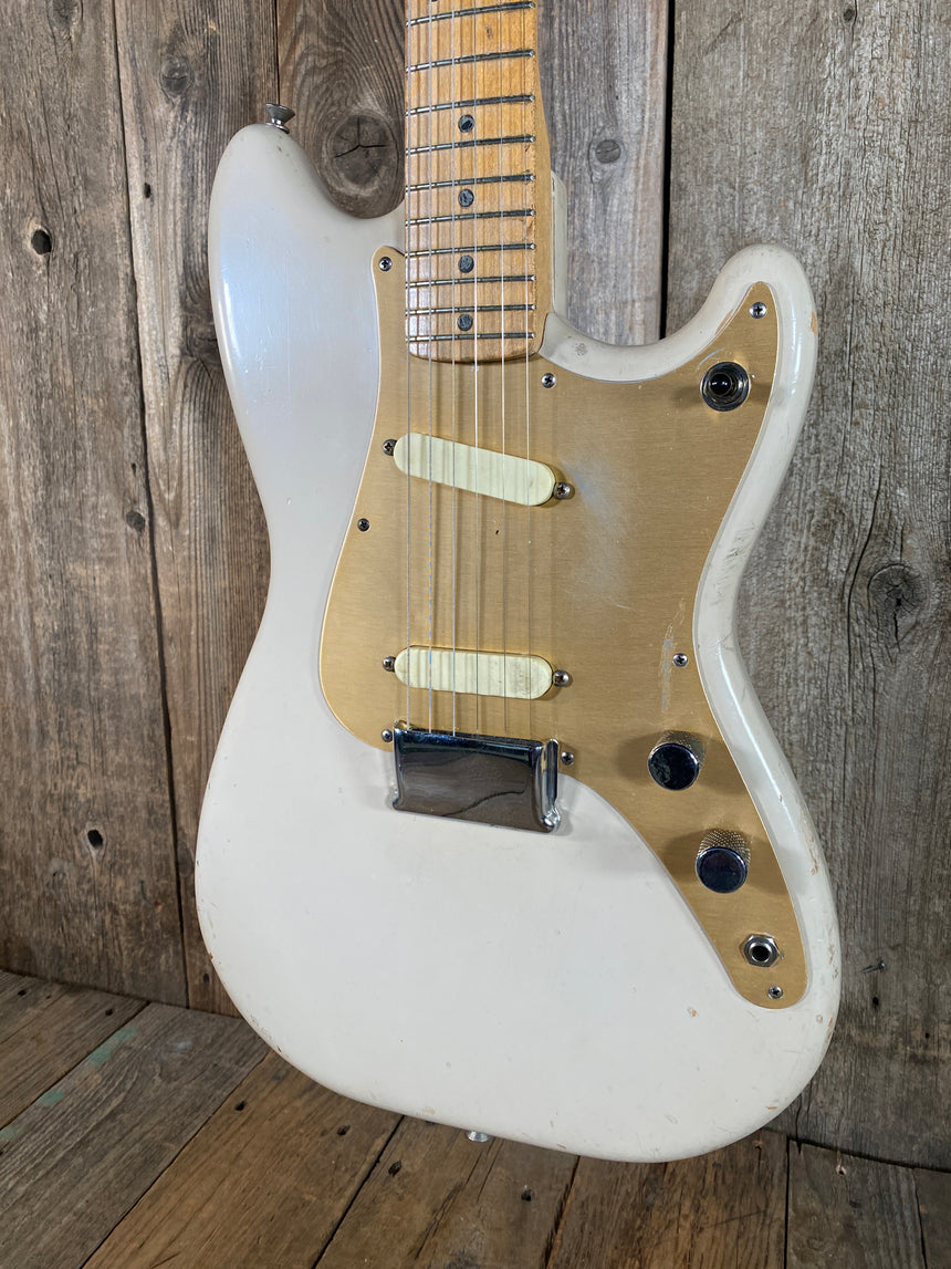 SOLD - Fender Duo Sonic 1958 Desert Sand