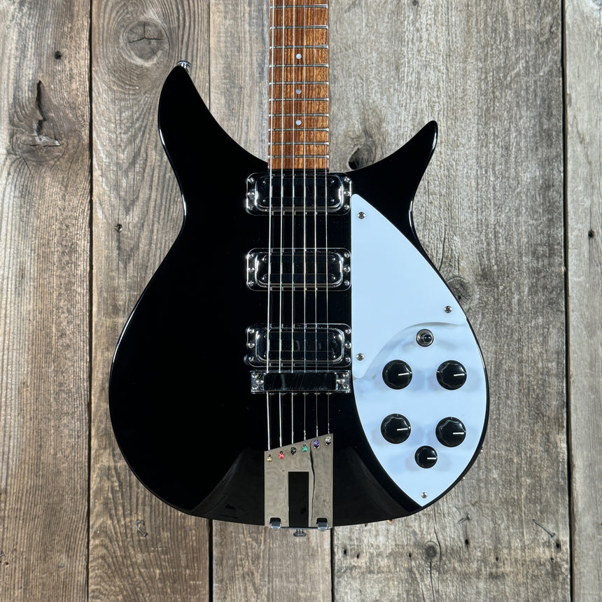 Rickenbacker 350V63 Liverpool Semi-Hollow Full Scale 2023