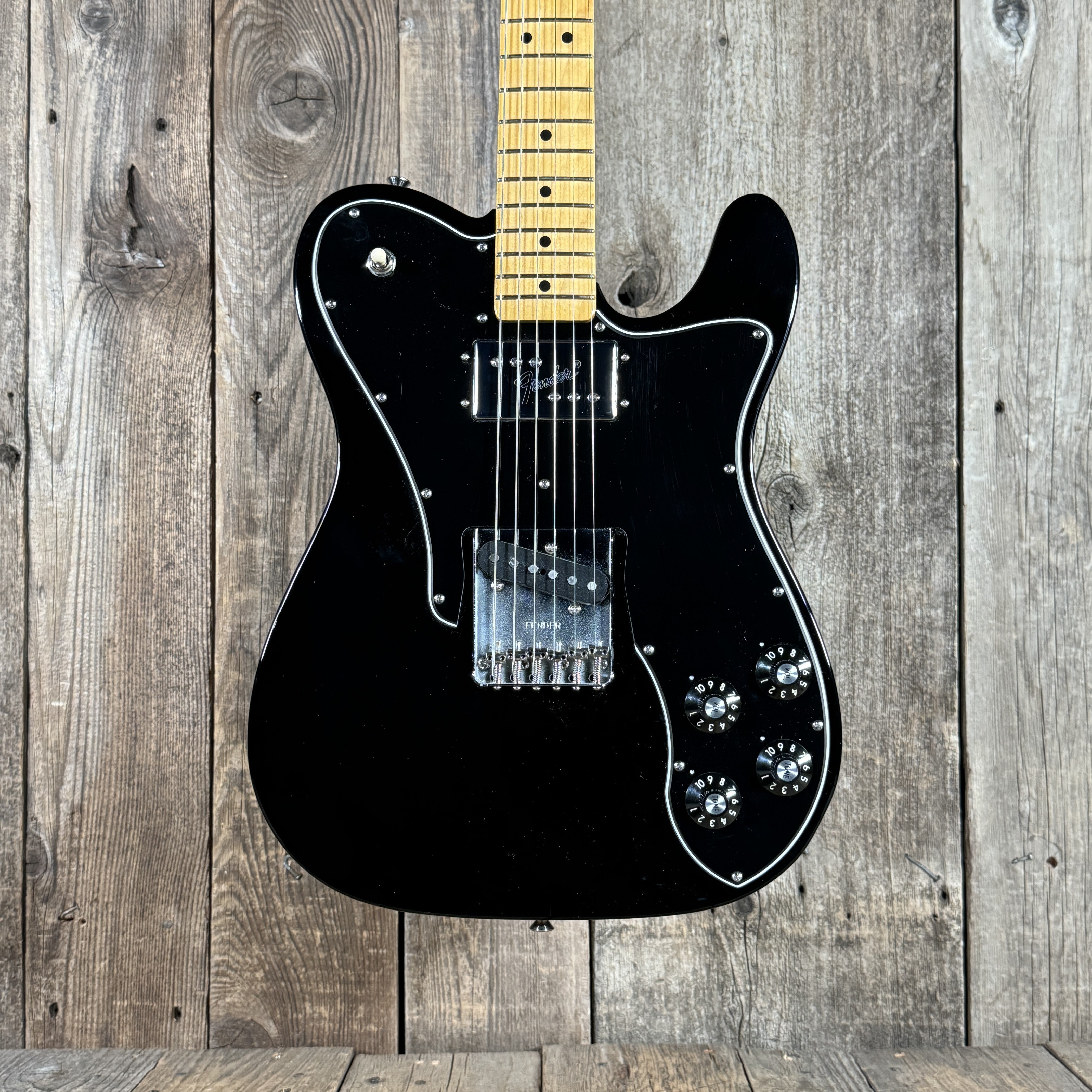 Mahar's Vintage Guitars - Vintage Guitar, Basses, Amps and Mahar's Vintage Guitars - Vintage Guitar, Basses, Amps and