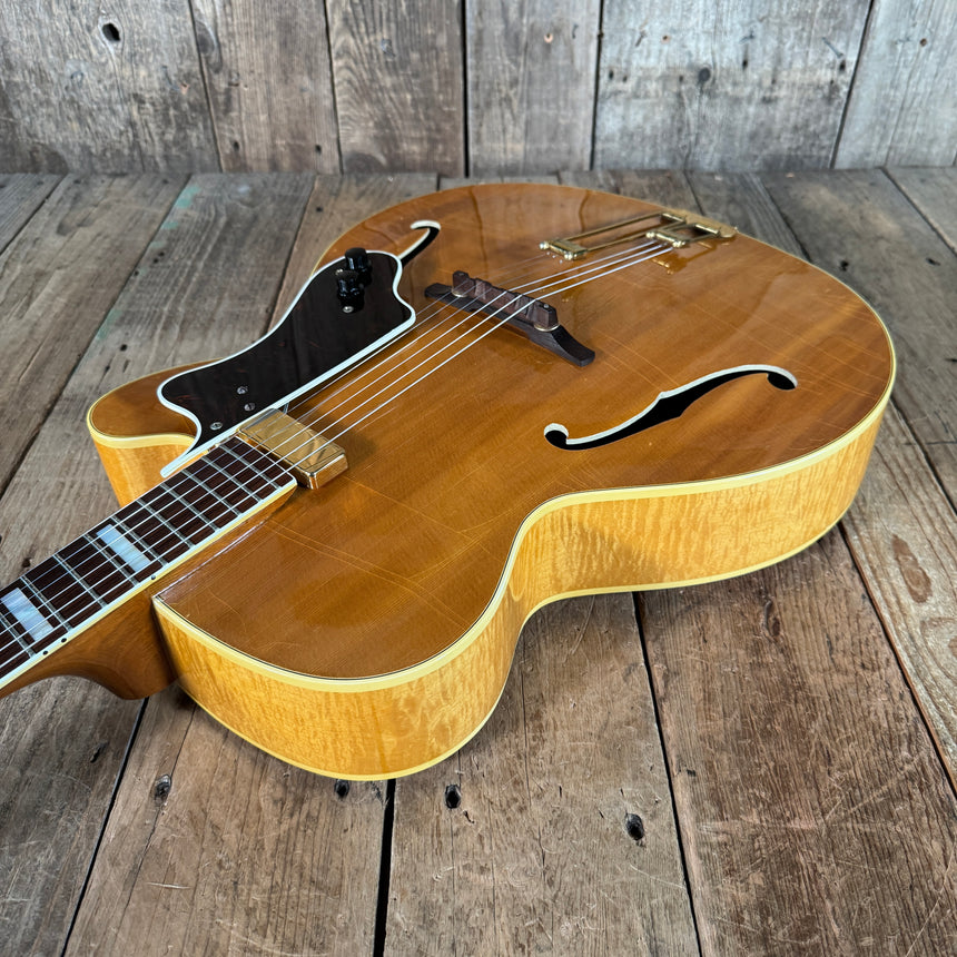 Epiphone Broadway Cutaway with added floating pickup 1955 Blonde