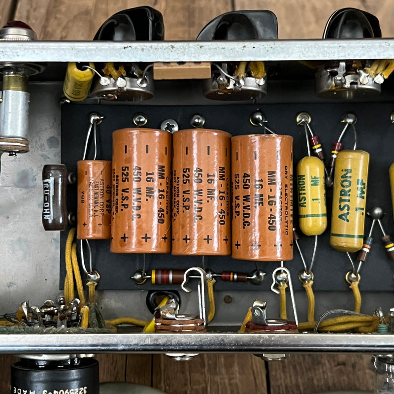 SOLD - Fender Tweed Deluxe 5E3 1958