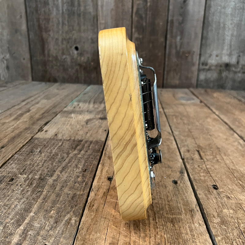 SOLD - Gibson EH-500 Skylark Lap Steel 1965