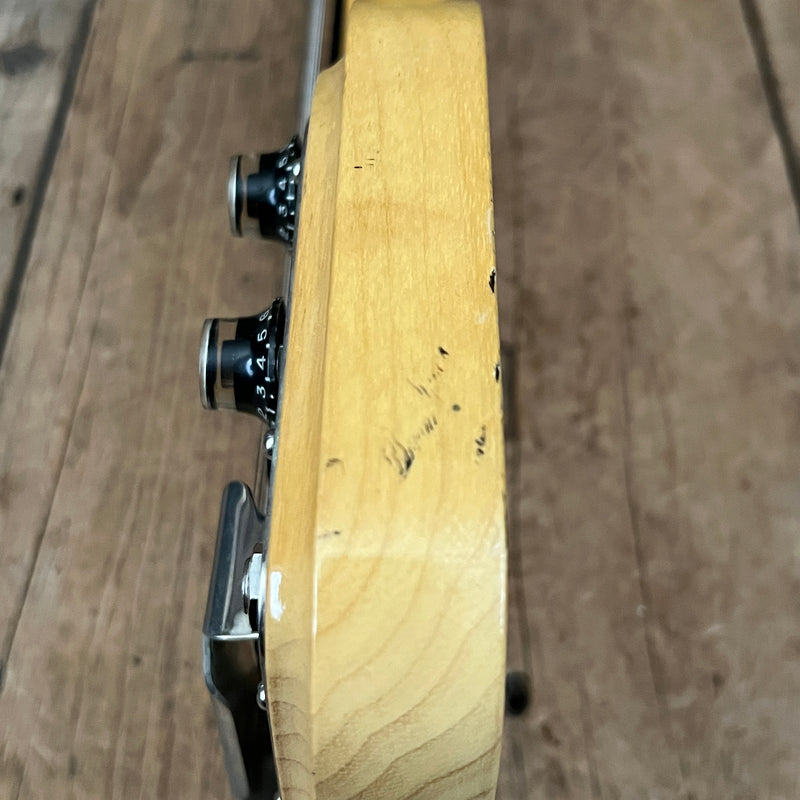 SOLD - Gibson EH-500 Skylark Lap Steel 1965