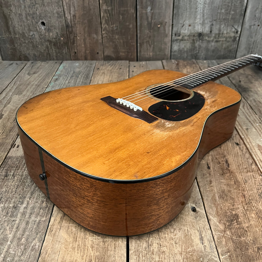 SOLD - Martin D-18 1965 Natural Vintage Acoustic Guitar