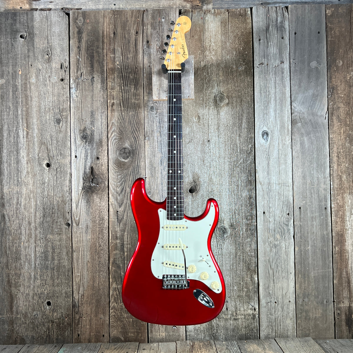 SOLD - Fender Stratocaster ST-62-55 '62 Reissue E series Made in Japan 1985 Candy Apple