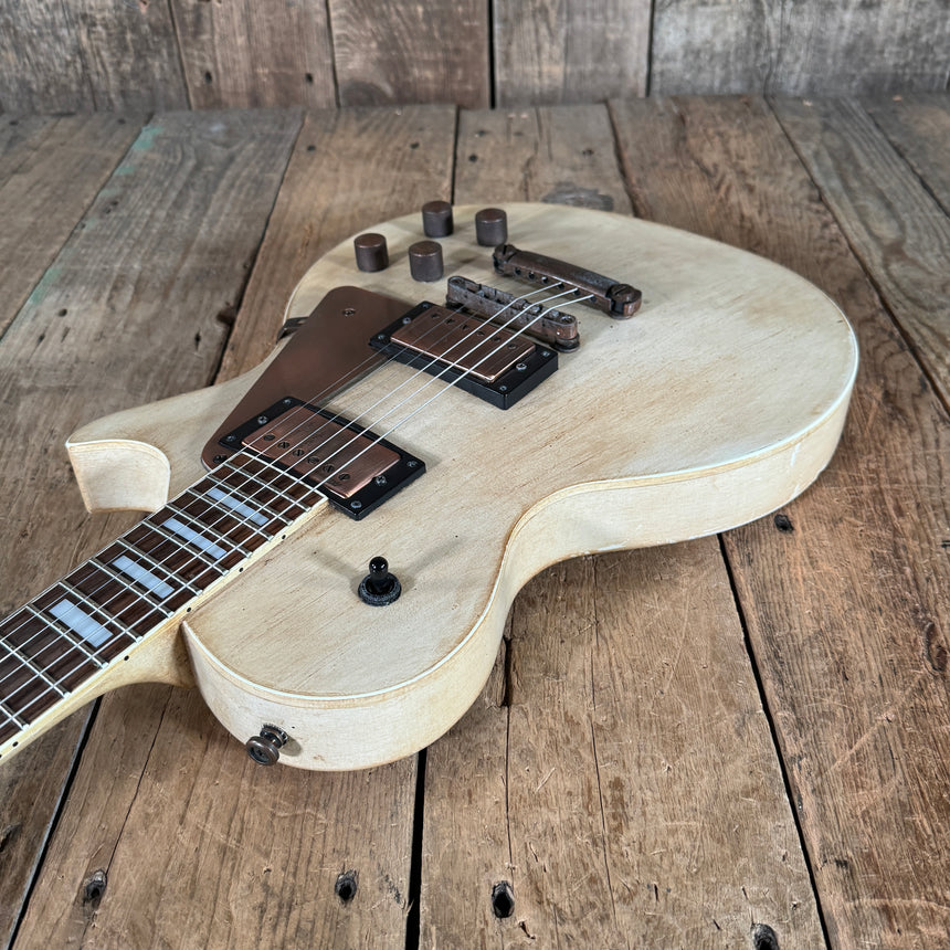 AXL AL-820-WO Badwater Single Cut Distressed Blonde Les Paul 2000s