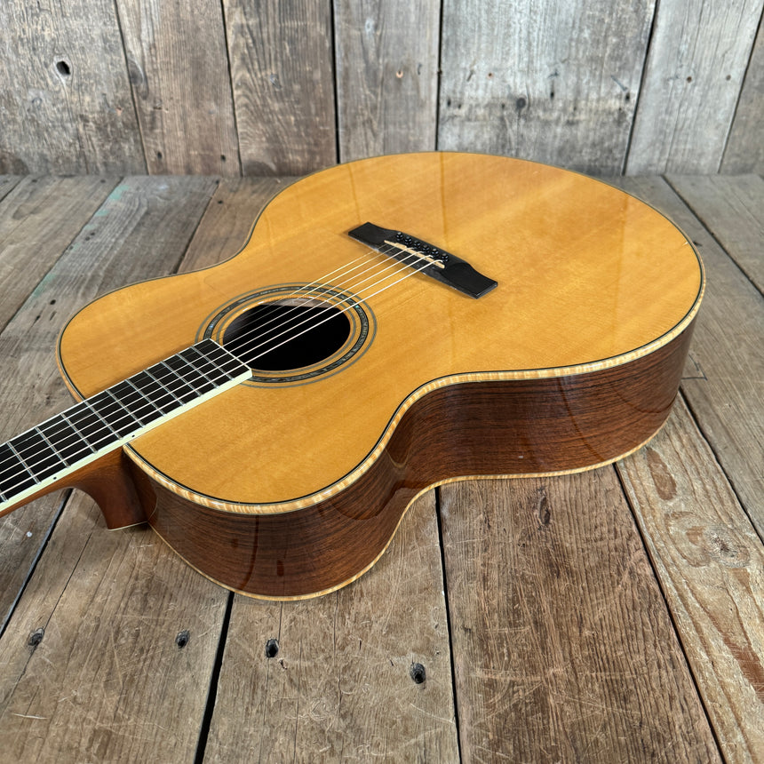 Larrivee J-09 Acoustic Guitar 1999 Natural