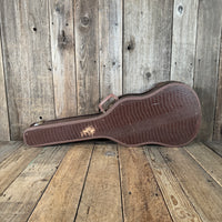 Gibson Alligator case for LG guitars LG-3, LG-2,LG-1, LG-0 1958 1959 1960