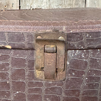 Gibson Alligator case for LG guitars LG-3, LG-2,LG-1, LG-0 1958 1959 1960