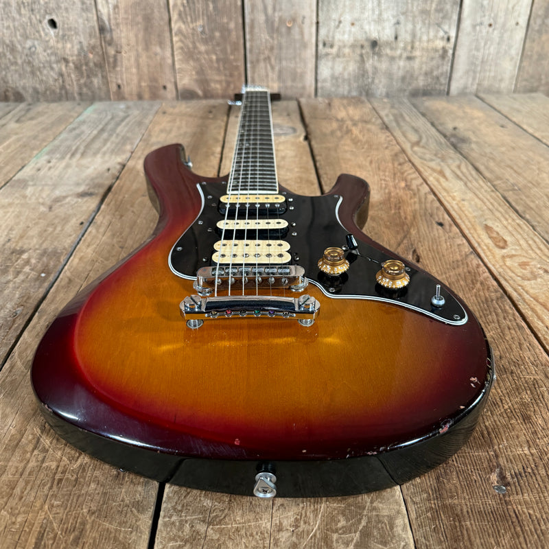 SOLD - Gibson Victory MVX 1982 Heritage Cherry Sunburst
