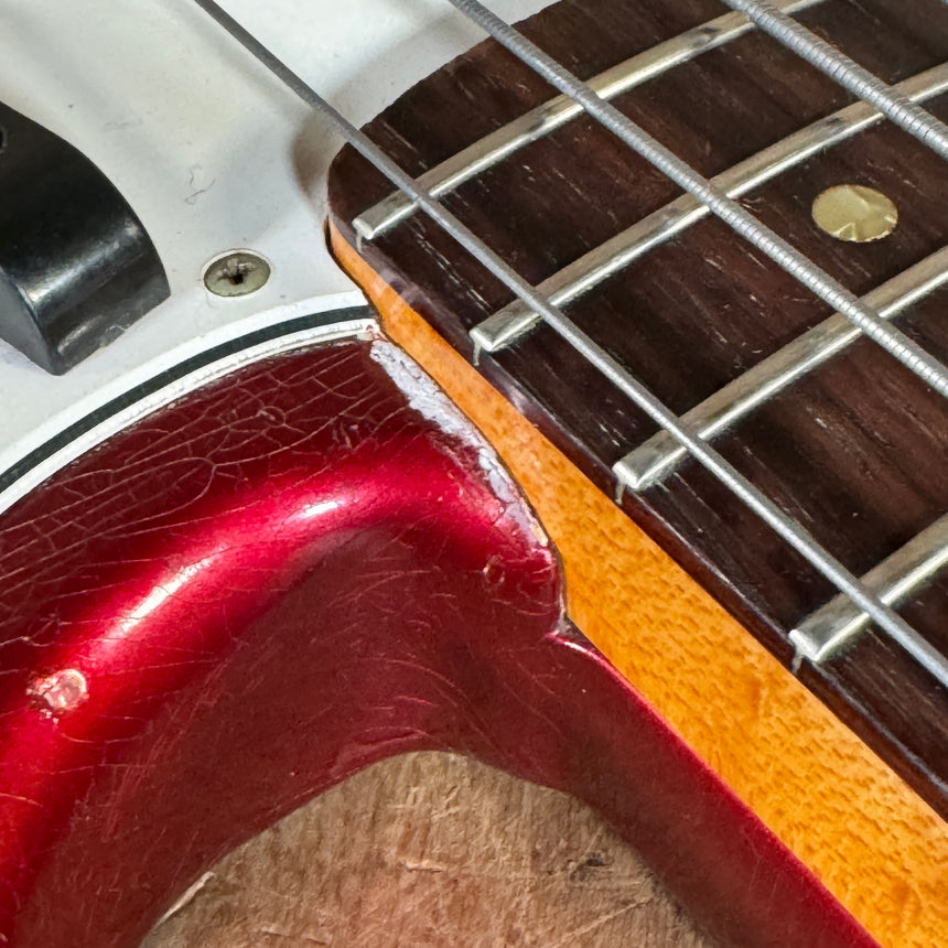 Fender Precision Bass 1966 Candy Apple Red