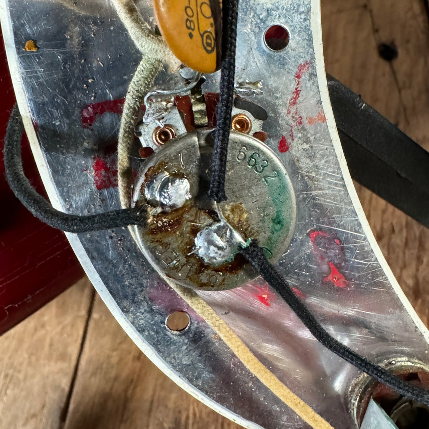 Fender Precision Bass 1966 Candy Apple Red