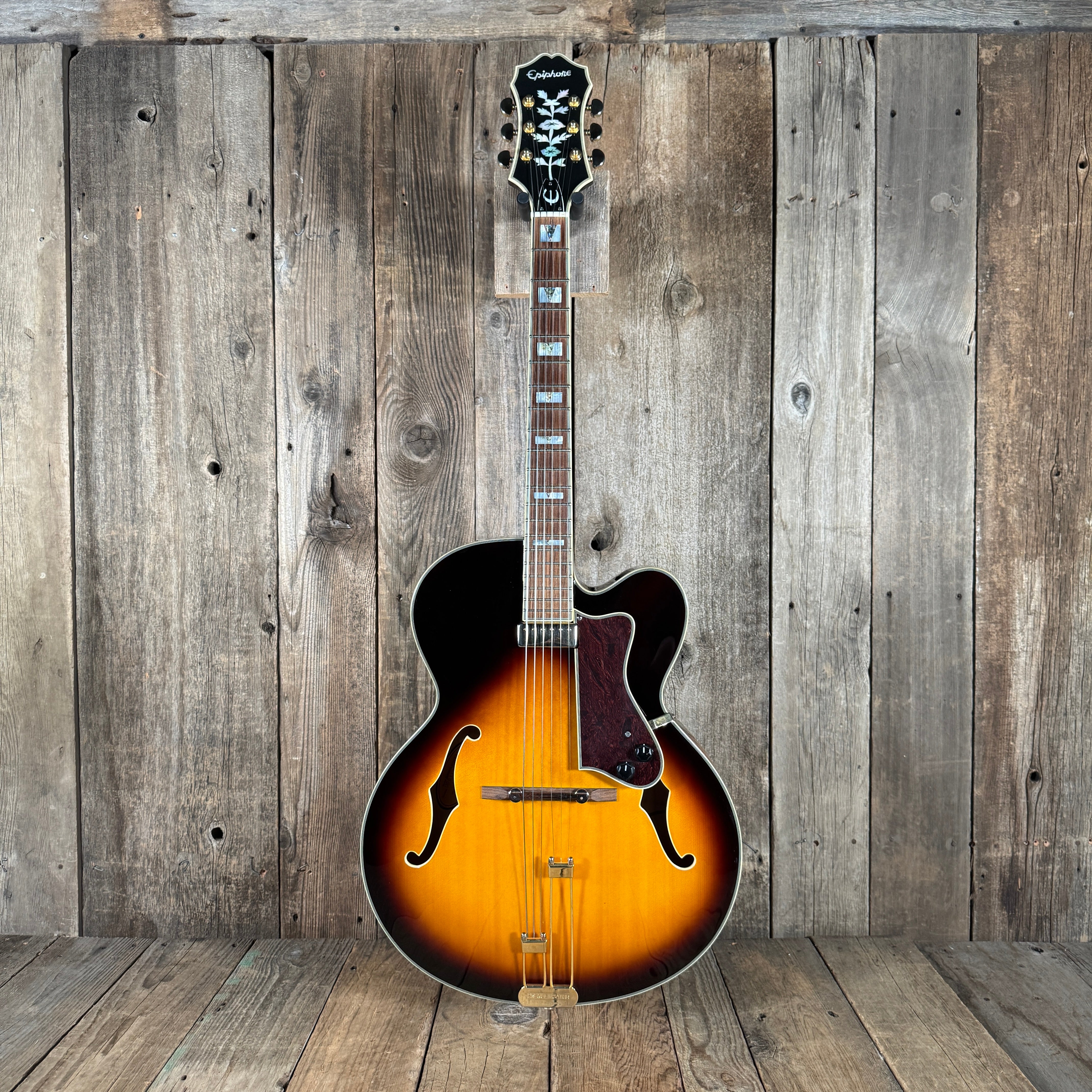 Vintage and Used Electric Guitars - Fender, Gibson, Gretsch Vintage and Used Electric Guitars - Fender, Gibson, Gretsch