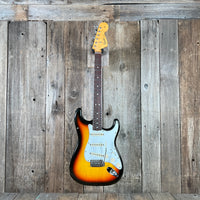 SOLD - Fender Stratocaster 1966 Sunburst