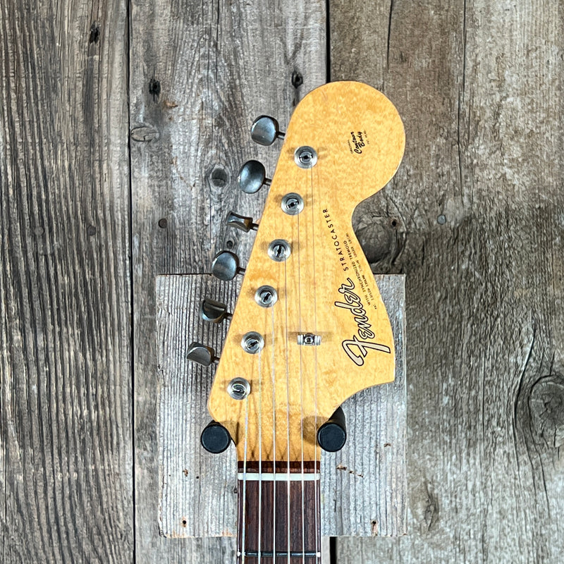 SOLD - Fender Stratocaster 1966 Sunburst