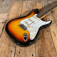 SOLD - Fender Stratocaster 1966 Sunburst